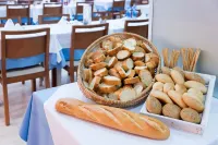 Hotel Sorrabona - breakfast