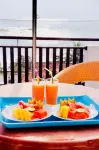 Queens Beach Hotel - breakfast