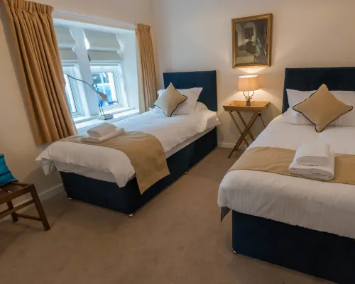 The Clachan Inn Hotels in Drymen