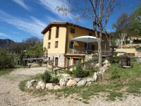 Alberg Rural Torre del baró Hotel di El Solsonès
