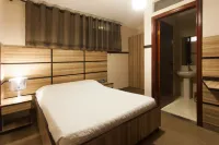 Hotel Arlen Hotel dekat Christ the Redeemer of Pouso Alegre