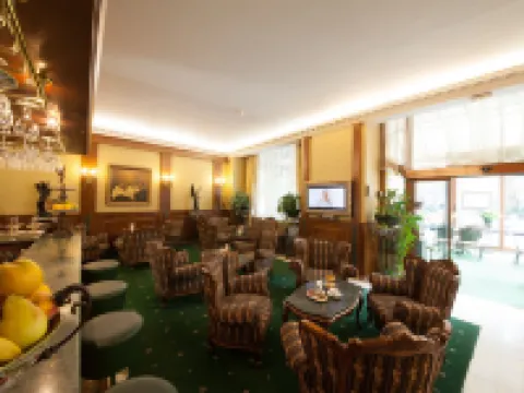 Grand Hotel London Hotels in Odesos