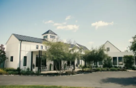 ザ ニュー イン ドッフォ・ワイナリー周辺のホテル