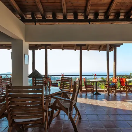 Akritas Ef Zin Villas & Suites