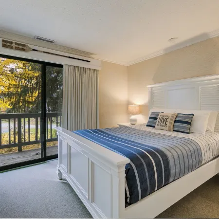 The Shores Grand Traverse Bay Unit 5704