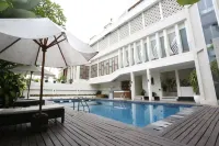 Luminor Hotel Banyuwangi by WH - Beach