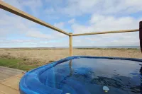 Blue View Cabin 3A with Hot Tub Hotels in Reykholt