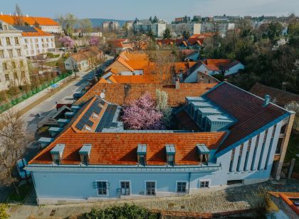 Bazilika alatt Panzió