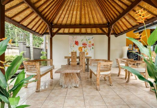 스미냑 숙소 주변 전경