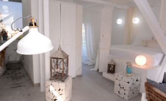 Kouros Home Hotel