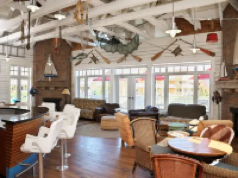 Hilton Grand Vacations Club Blue Mountain Canada Hotels in Blue Mountains