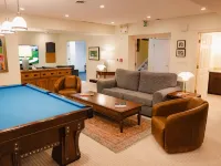 Oakmont Inn Hotels in Verona