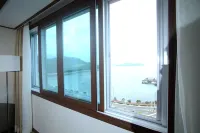 Yeosu Narsha Hotel - vue sur la montagne
