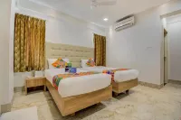 Park Avenue Suites - balcony