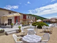 Hôtel Les Gabarres Hotels in Cabrerets