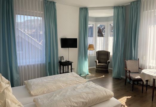 Hotel Markgräfler Hof - Housity