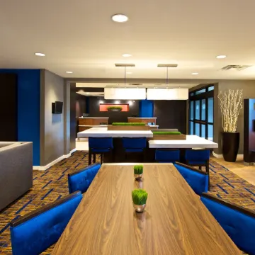 Country Inn & Suites by Radisson, Columbus-Edinburgh
