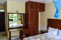 Greenwood Resort Hotel di Kibaoni