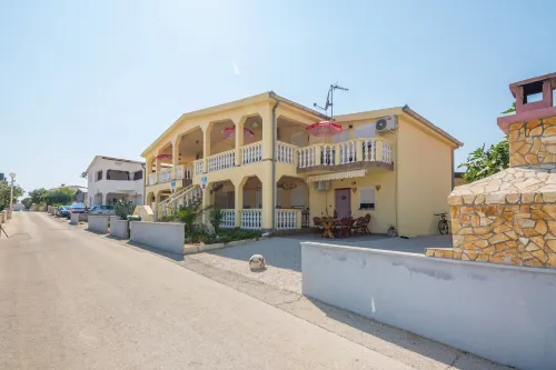 Apartments Delic Pejic