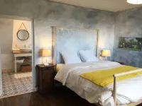 L'Ermitage Hotels in Lestre