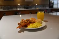 DoubleTree by Hilton Hotel Murfreesboro - breakfast