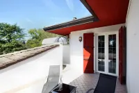 B&B Vanessa House