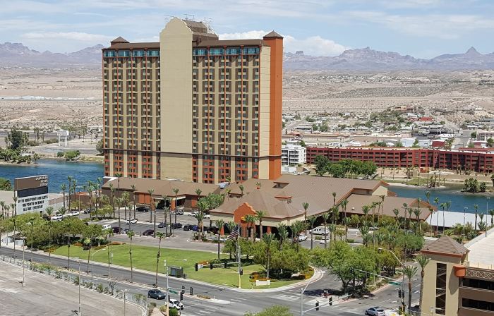 Laughlin River Lodge