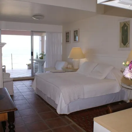 The Pink Lodge on the Beach