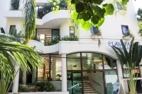 Playa Palms Beach Hotel