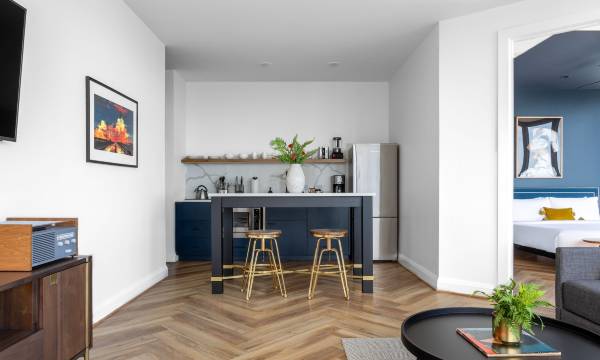 Mint House Dallas Downtown by Kasa