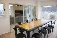 Homefull Apartamentos Отели в г. Сальта