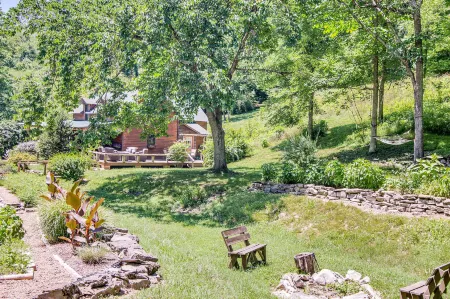 Butterfly Hollow B&B