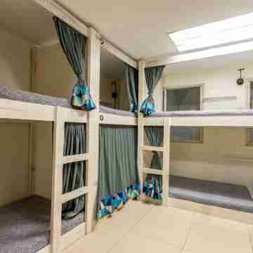 Baybayin Hostel & Co-Live Rooms