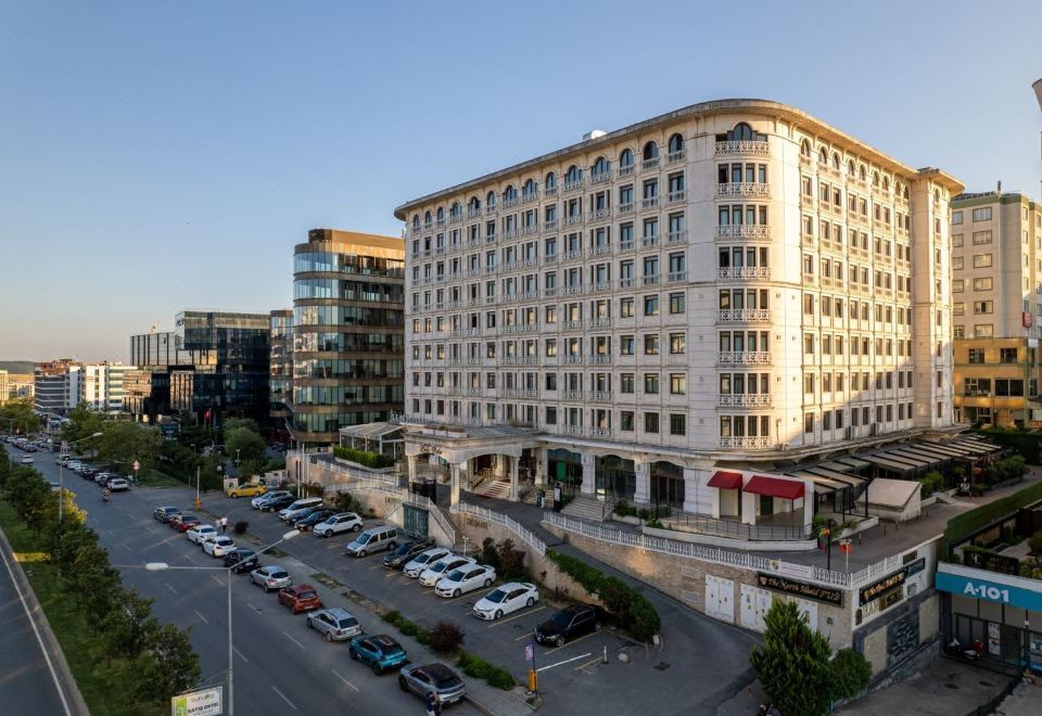 hotel overview picture