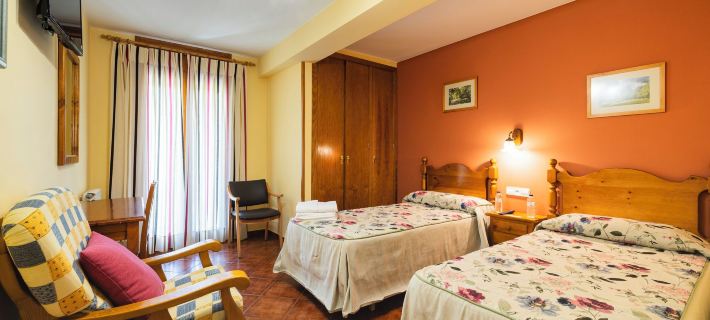 Hostal Pañart Ξενοδοχεία στην πόλη Sobrarbe