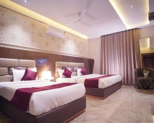 Hotel Siya Ramaya Hotels in Gwalior