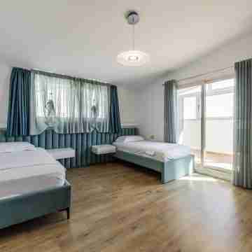 The Modern Escape 2 BDR NEW Rooms