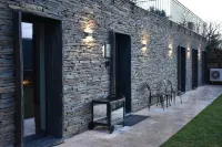 Empreendimento Serra Hotels in Ковильян