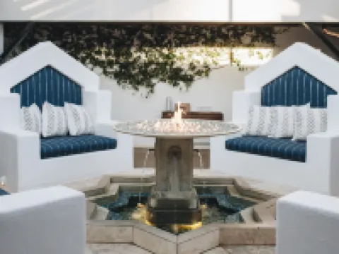 Cottage Inn & Spa Hotels in Sonoma