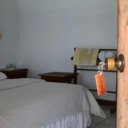 Tan Dirih Hotel Maninjau
