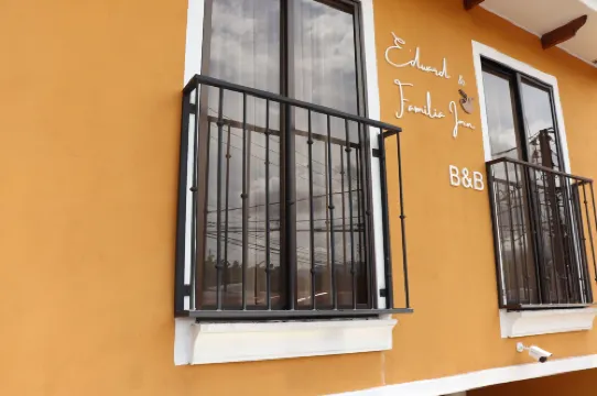 Airport SJO Residence 2 Edward & Familia