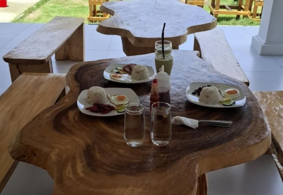 2. 더 쿠보 가든스..