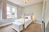 Host Stay The Beeches - parkir