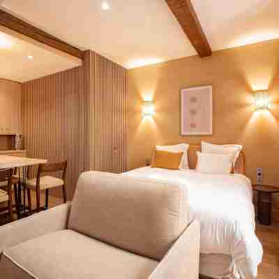 Charming Studio With A/C - 2P - Center St Tropez Rooms