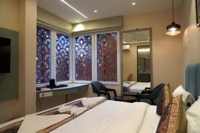 호텔 아난트 인 다메크 스투파 주변 호텔