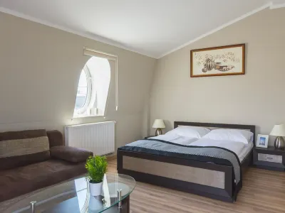 VacationClub - Regina Maris Apartment 71 Hotels near Shopping Gallery Corso