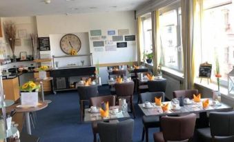 Hotel Peterchens Mondfahrt