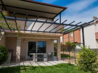 Charming Three Bedroom House Turanj Hotels in Turanj