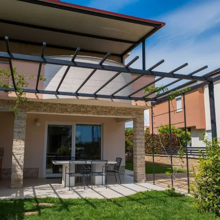 Charming Three Bedroom House Turanj