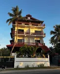 Lucky Monkey Inn and Restaurant